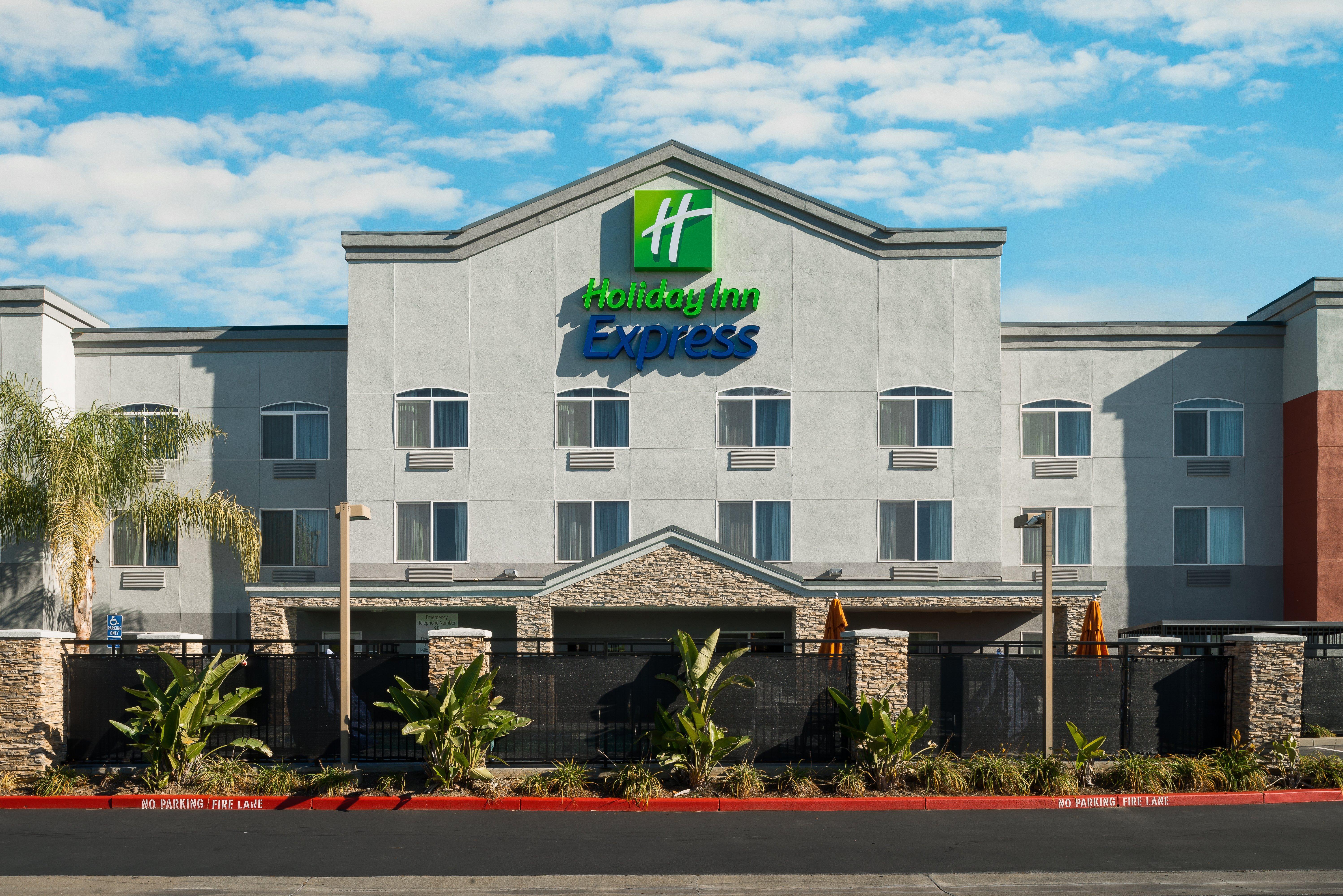 Holiday Inn Express Rocklin - Galleria Area By Ihg Zewnętrze zdjęcie