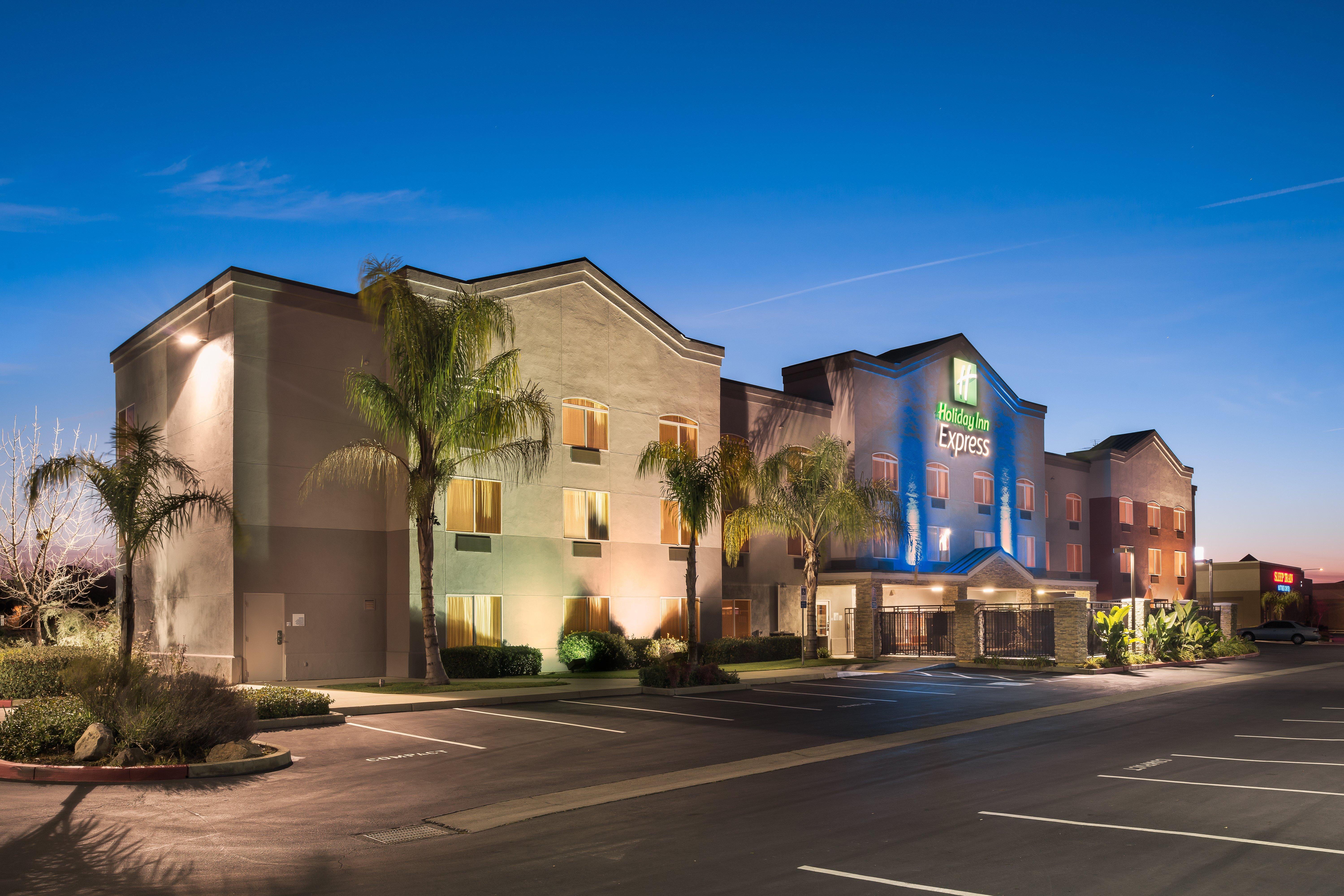 Holiday Inn Express Rocklin - Galleria Area By Ihg Zewnętrze zdjęcie
